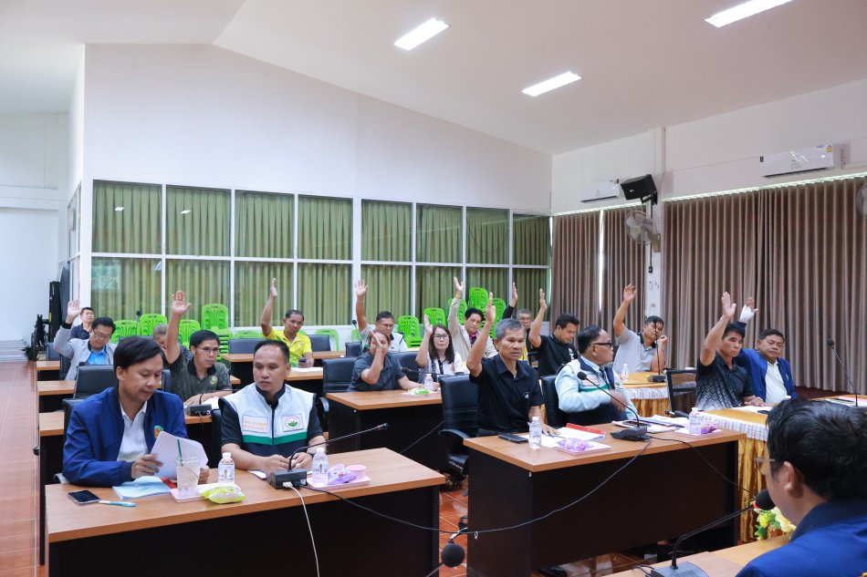 ประชุมคณะกรรมการแผนพัฒนาท้องถิ่น เพื่อพิจารณาร่างแผน พ.ศ. 2566-2570 เพิ่มเติม ฉบับที่ 1/2568 